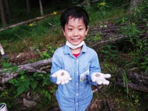 お気に入りの石が見つかった時の感動を味わってください。
