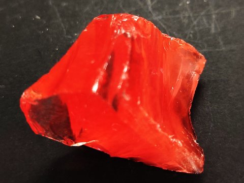 素敵な透明な赤色