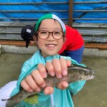 魚のつかみ取りにも挑戦! 魚のつかみ取り