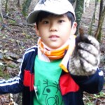 やったー、水晶見つけたよ やったー、水晶見つけたよ